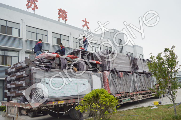 安徽公交候車亭裝車發貨圖三